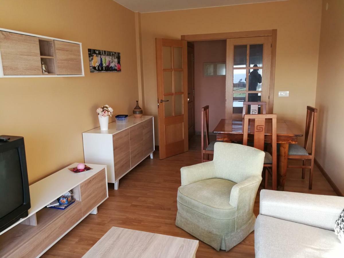 Apartamento En Playa De Foz Luaran gambar