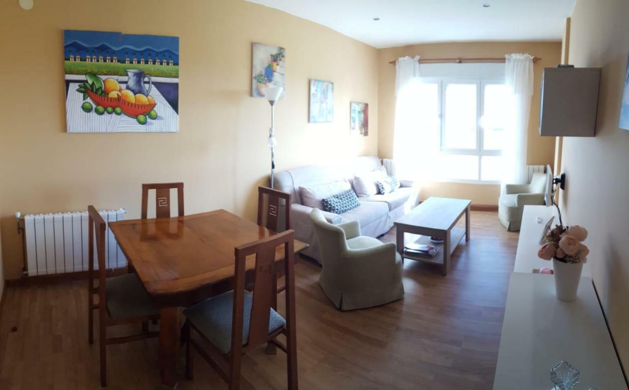 Apartamento En Playa De Foz Luaran gambar